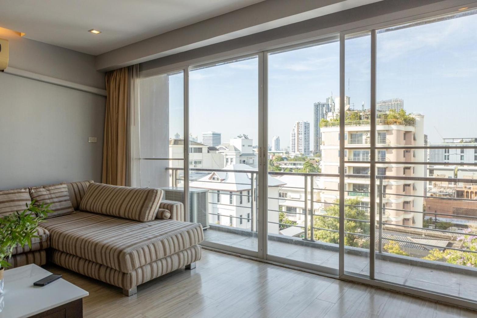 P Villa Lamoon Thonglor Bangkok Exterior foto