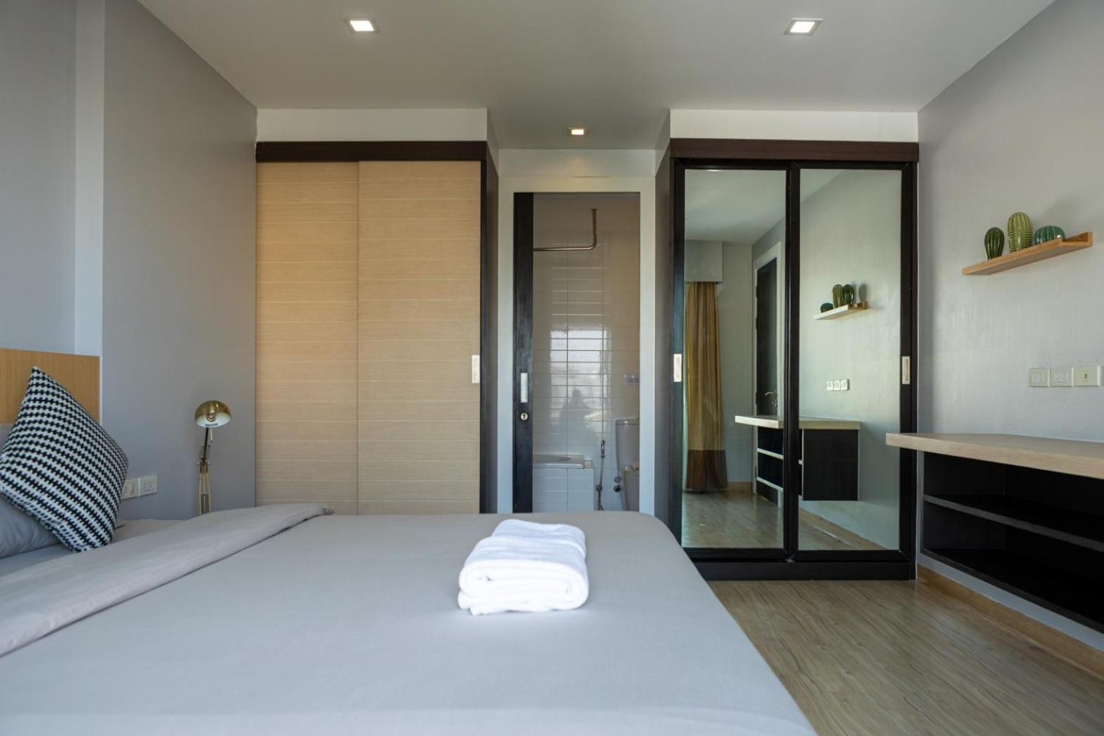 P Villa Lamoon Thonglor Bangkok Exterior foto