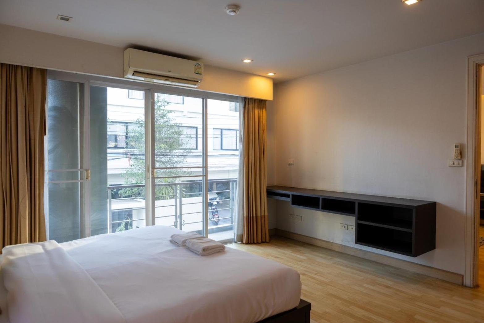 P Villa Lamoon Thonglor Bangkok Exterior foto