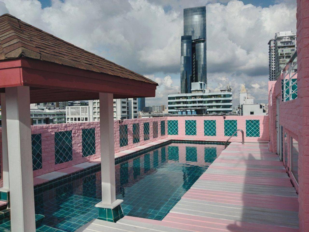 P Villa Lamoon Thonglor Bangkok Exterior foto